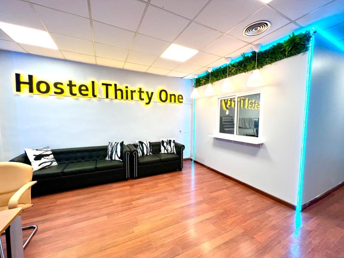 Hostel Thirty One Madrid Ngoại thất bức ảnh