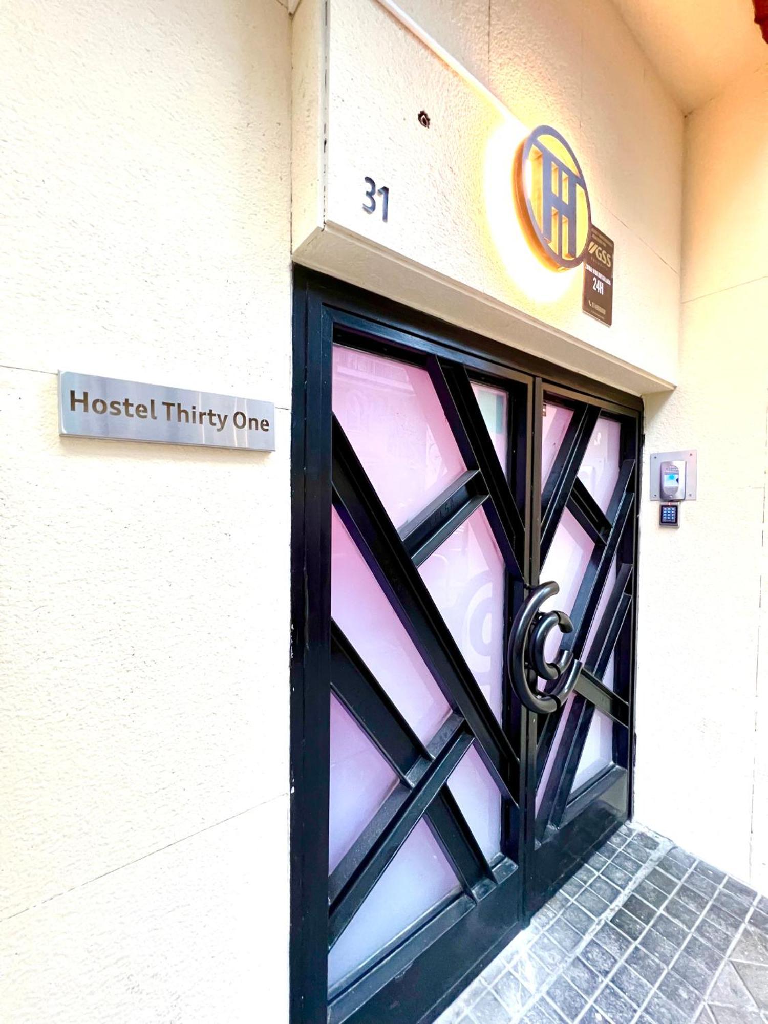 Hostel Thirty One Madrid Ngoại thất bức ảnh
